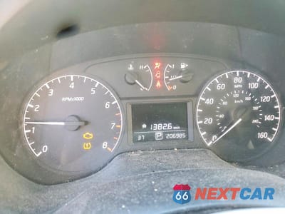 Zdjęcie 9 z 12 samochodu: 2013 NISSAN SENTRA S VIN:3N1AB7AP5DL795237 - miniatura