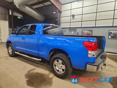 Drugie zdjęcie samochodu z przodu: 2007 TOYOTA TUNDRA SR5 VIN:5TFBV541X7X009705 - miniatura