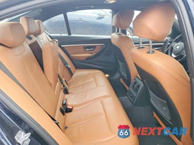 Zdjęcie 10 z 11 samochodu: 2017 BMW 330 XI VIN:WBA8D9C30HA011102 - miniatura