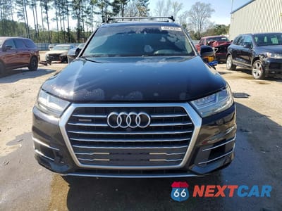 Piąte zdjęcie samochodu w środku: 2018 AUDI Q7 PREMIUM PLUS VIN:WA1LAAF70JD000704 - miniatura