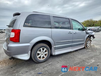 Trzecie zdjęcie samochodu z tyłu: 2013 CHRYSLER TOWN & COUNTRY TOURING VIN:2C4RC1BG0DR555704 - miniatura