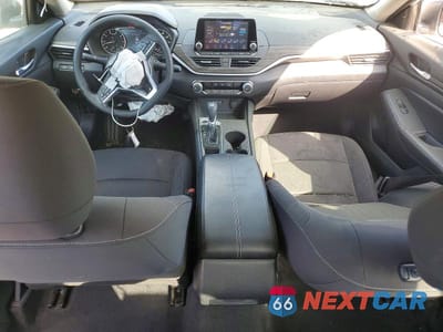 Zdjęcie 8 z 12 samochodu: 2025 NISSAN ALTIMA 2.5 SV VIN:1N4BL4DV6SN354503 - miniatura