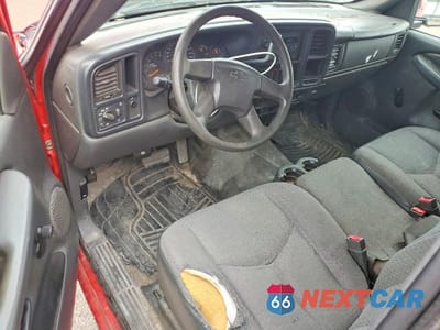 Zdjęcie 8 z 11 samochodu: 2005 CHEVROLET SILVERADO C1500 VIN:1GCEC14X75Z309395 - miniatura