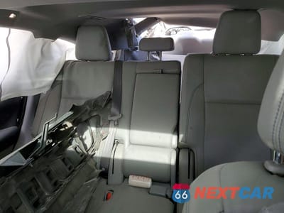 Zdjęcie 10 z 12 samochodu: 2014 TOYOTA HIGHLANDER XLE VIN:5TDKKRFH6ES016714 - miniatura