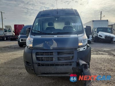 Piąte zdjęcie samochodu w środku: 2018 RAM PROMASTER 2500 DELIVERY VAN VIN:3C6TRVDG6JE159127 - miniatura