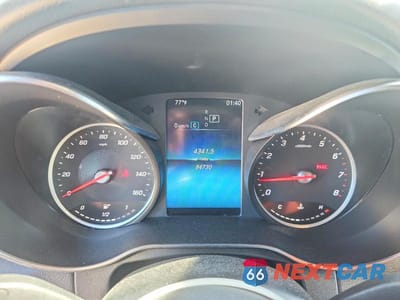 Zdjęcie 9 z 13 samochodu: 2022 MERCEDES-BENZ GLC 300 VIN:W1N0G8DB8NG101820 - miniatura