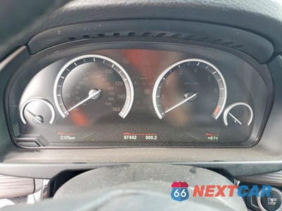 Zdjęcie 9 z 13 samochodu: 2017 BMW X5 XDR40E VIN:5UXKT0C3XH0V95827 - miniatura
