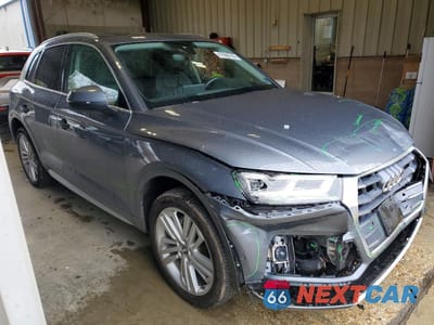 Czwarte zdjęcie samochodu z boku: 2019 AUDI Q5 PRESTIGE VIN:WA1CNAFY2K2055889 - miniatura