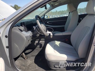 Zdjęcie 7 z 12 samochodu: 2025 HYUNDAI SONATA SEL VIN:KMHL64JA5SA479115 - miniatura