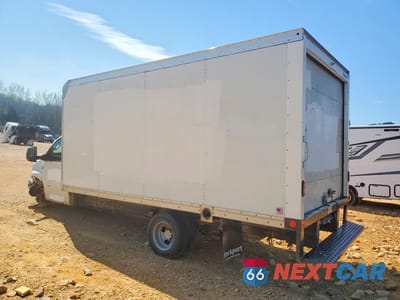 Drugie zdjęcie samochodu z przodu: 2022 CHEVROLET EXPRESS BOX TRUCK VIN:1HA3GTC77NN011277 - miniatura