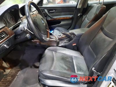 Zdjęcie 7 z 12 samochodu: 2011 BMW 335 XI VIN:WBAPL5C53BA742557 - miniatura