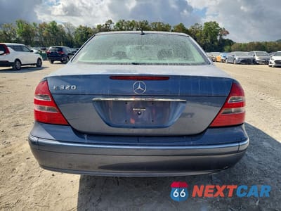 Zdjęcie 6 z 12 samochodu: 2004 MERCEDES-BENZ E 320 VIN:WDBUF65J44A465142 - miniatura