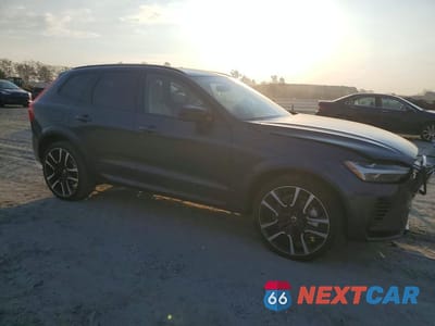 Czwarte zdjęcie samochodu z boku: 2024 VOLVO XC60 ULTIMATE VIN:YV4H60DM9R1859350 - miniatura