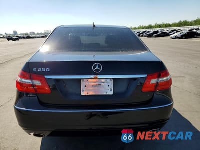 Zdjęcie 6 z 11 samochodu: 2010 MERCEDES-BENZ E 350 VIN:WDDHF5GB4AA173379 - miniatura