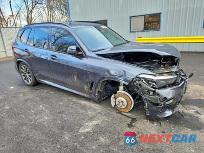 Czwarte zdjęcie samochodu z boku: 2022 BMW X5 XDRIVE40I VIN:5UXCR6C08N9N29571 - miniatura