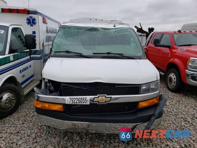 Piąte zdjęcie samochodu w środku: 2021 CHEVROLET EXPRESS UTILITY / SERVICE TRUCK VIN:1GB0GRF73M1307851 - miniatura