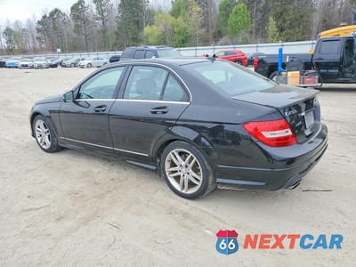 Drugie zdjęcie samochodu z przodu: 2014 MERCEDES-BENZ C 250 VIN:WDDGF4HB9EG207100 - miniatura