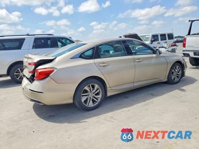 Trzecie zdjęcie samochodu z tyłu: 2019 HONDA ACCORD LX VIN:1HGCV1F16KA136104 - miniatura