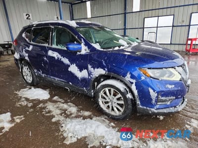 Czwarte zdjęcie samochodu z boku: 2018 NISSAN ROGUE SV VIN:KNMAT2MVXJP532992 - miniatura