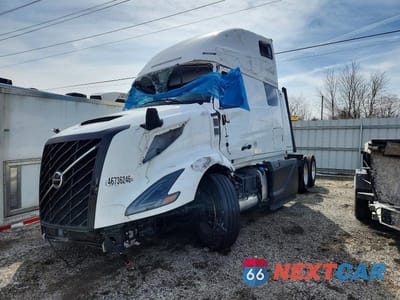 Drugie zdjęcie samochodu z przodu: 2025 VOLVO VNL SEMI TRUCK VIN:4V4BC9EH4SN687738 - miniatura