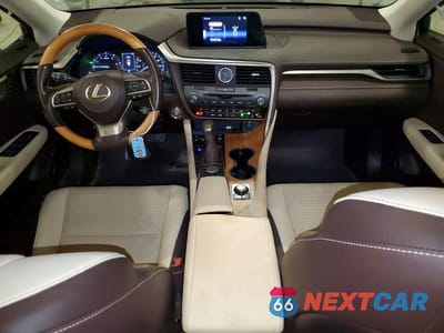 Zdjęcie 8 z 13 samochodu: 2018 LEXUS RX 350L BASE VIN:JTJDZKCA2J2008787 - miniatura