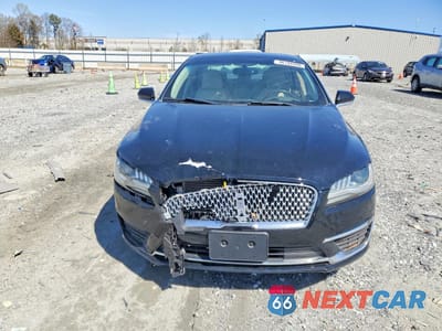 Piąte zdjęcie samochodu w środku: 2017 LINCOLN MKZ RESERVE VIN:3LN6L5EC7HR618683 - miniatura