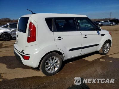 Trzecie zdjęcie samochodu z tyłu: 2013 KIA SOUL + VIN:KNDJT2A69D7753730 - miniatura
