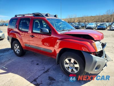 Czwarte zdjęcie samochodu z boku: 2013 NISSAN XTERRA X VIN:5N1AN0NW9DN819872 - miniatura