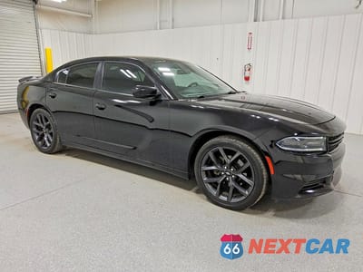 Czwarte zdjęcie samochodu z boku: 2019 DODGE CHARGER SXT VIN:2C3CDXBG9KH576869 - miniatura