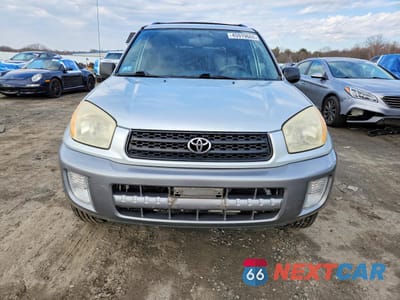 Piąte zdjęcie samochodu w środku: 2003 TOYOTA RAV4 BASE VIN:JTEHH20V530252541 - miniatura