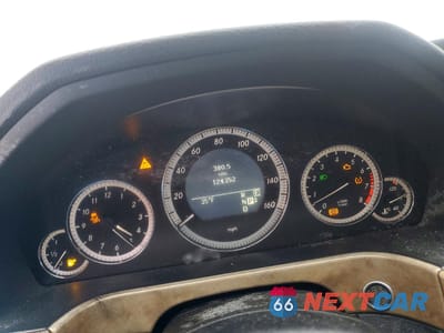 Zdjęcie 9 z 13 samochodu: 2011 MERCEDES-BENZ E 350 4MATIC VIN:WDDHF8HB6BA293878 - miniatura