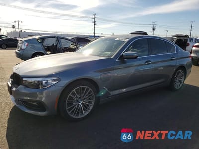 2018 BMW 530E WBAJA9C56JB249533 - główne zdjęcie licytacji z USA - miniatura