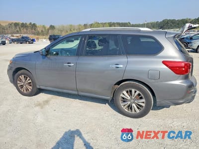 Drugie zdjęcie samochodu z przodu: 2018 NISSAN PATHFINDER SL VIN:5N1DR2MN5JC615227 - miniatura