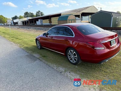 Trzecie zdjęcie samochodu z tyłu: 2016 MERCEDES-BENZ C 300 VIN:55SWF4JB9GU111608 - miniatura