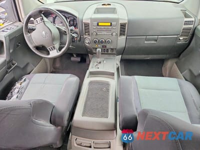 Zdjęcie 8 z 12 samochodu: 2004 NISSAN TITAN XE VIN:1N6AA07B44N582554 - miniatura