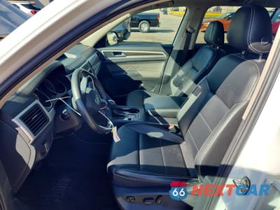Zdjęcie 7 z 12 samochodu: 2021 VOLKSWAGEN ATLAS SE VIN:1V2JR2CA1MC583420 - miniatura