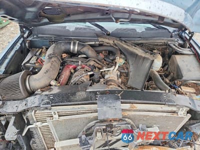 Zdjęcie 11 z 13 samochodu: 2008 CHEVROLET SILVERADO K2500 HEAVY DUTY VIN:1GCHK29618E195587 - miniatura
