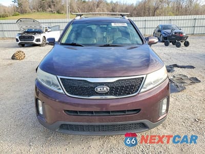 Piąte zdjęcie samochodu w środku: 2015 KIA SORENTO EX VIN:5XYKU4A79FG619392 - miniatura