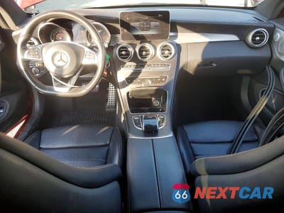 Zdjęcie 8 z 12 samochodu: 2017 MERCEDES-BENZ C 300 VIN:WDDWJ4JB5HF361009 - miniatura
