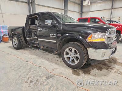 Czwarte zdjęcie samochodu z boku: 2017 RAM 1500 LARAMIE VIN:1C6RR7NT0HS782929 - miniatura