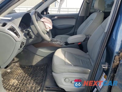 Zdjęcie 7 z 13 samochodu: 2016 AUDI Q5 PREMIUM PLUS VIN:WA1L2AFP2GA031640 - miniatura