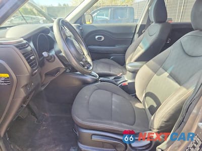 Zdjęcie 7 z 12 samochodu: 2016 KIA SOUL BASE VIN:KNDJN2A27G7274802 - miniatura