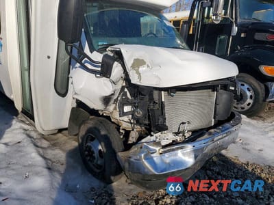 Zdjęcie 9 z 10 samochodu: 2023 CHEVROLET EXPRESS G4500 VIN:1HA6GUC78PN014047 - miniatura