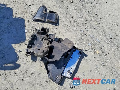 Zdjęcie 13 z 14 samochodu: 2018 LAND ROVER RANGE ROVER EVOQUE SE VIN:SALVP2RX5JH295251 - miniatura