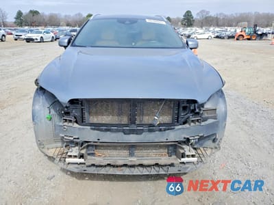 Piąte zdjęcie samochodu w środku: 2018 VOLVO XC60 T5 INSCRIPTION VIN:YV4102RL1J1012826 - miniatura