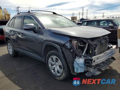 Czwarte zdjęcie samochodu z boku: 2019 TOYOTA RAV4 LE VIN:JTMK1RFV6KD009925 - miniatura