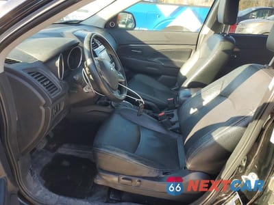 Zdjęcie 7 z 12 samochodu: 2015 MITSUBISHI RVR GT VIN:4A4AJ4AU9FE601096 - miniatura