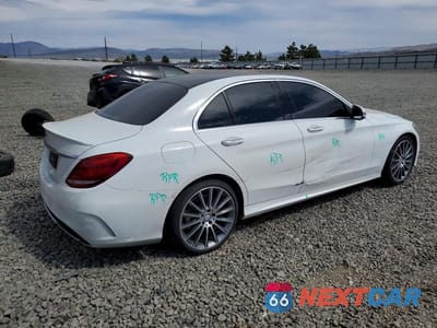 Trzecie zdjęcie samochodu z tyłu: 2016 MERCEDES-BENZ C 300 4MATIC VIN:55SWF4KB6GU103643 - miniatura