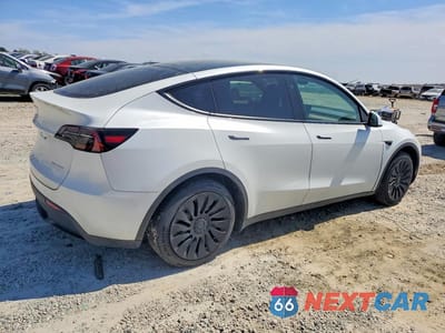 Trzecie zdjęcie samochodu z tyłu: 2023 TESLA MODEL Y VIN:7SAYGDEE1PF813890 - miniatura