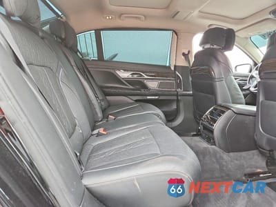 Zdjęcie 10 z 12 samochodu: 2016 BMW 750 XI VIN:WBA7F2C5XGG420282 - miniatura